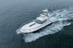 2015 Tiara Yachts 4300 Open thumbnail 1