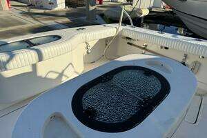 2015 Tiara Yachts 4300 Open thumbnail 30