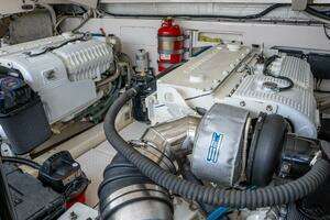 2015 Tiara Yachts 4300 Open thumbnail 27