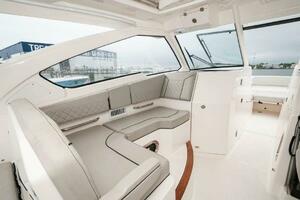 Silver Lining 36ft Pursuit Yacht For Sale