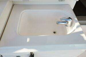 2004 Riviera 40 Sportfish thumbnail 44