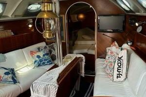 Another Sea Horse 4 35ft Beneteau Yacht For Sale