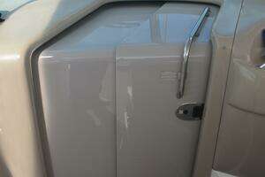 2001 Sea Ray 460 Sundancer thumbnail 31