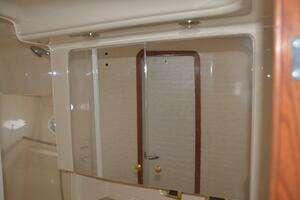 2001 Sea Ray 460 Sundancer thumbnail 60