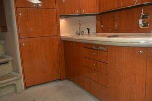 2001 Sea Ray 460 Sundancer thumbnail 44