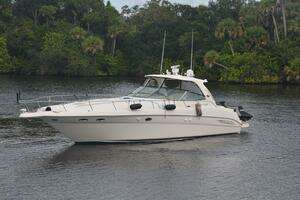 2001 Sea Ray 460 Sundancer thumbnail 6