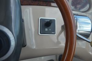 4 RICH SHER OR POORER 46ft Sea Ray Yacht For Sale