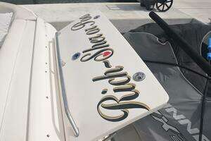 2001 Sea Ray 460 Sundancer thumbnail 32