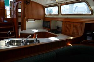 Fleur De Lys 43ft Hans Christian Yacht For Sale