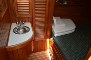 Fleur De Lys 43ft Hans Christian Yacht For Sale