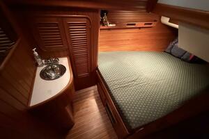Fleur De Lys 43ft Hans Christian Yacht For Sale