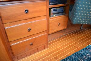 Fleur De Lys 43ft Hans Christian Yacht For Sale