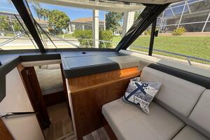 44FT (13.11M) RIVIERA