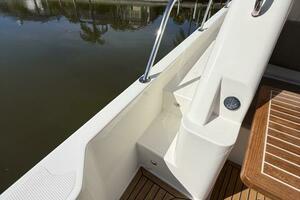 44FT (13.11M) RIVIERA