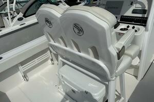 Violet 23ft Edgewater Yacht For Sale