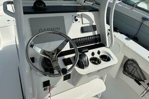 Violet 23ft Edgewater Yacht For Sale