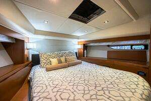 2013 Prestige 550S thumbnail 37