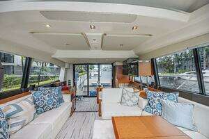 2013 Prestige 550S thumbnail 14