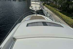 2013 Prestige 550S thumbnail 7