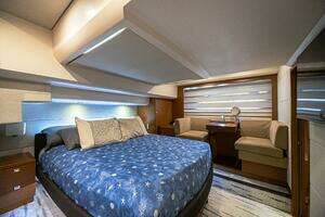 2013 Prestige 550S thumbnail 24
