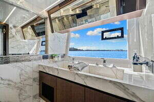 2020 Galeon 680 FLYBRIDGE thumbnail 42