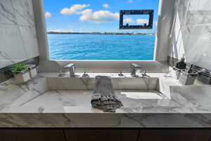 72FT (21.95M) GALEON