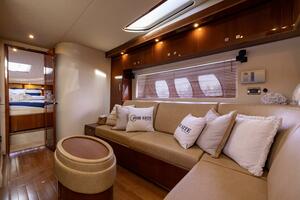 JOB SITE 60ft Sea Ray Yacht For Sale