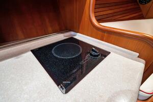 CAPRI 38ft Hinckley Yacht For Sale