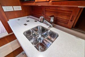 CAPRI 38ft Hinckley Yacht For Sale