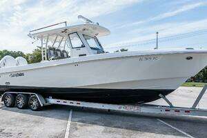 2021 Everglades 335 Center Console thumbnail 3