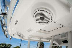2021 Everglades 335 Center Console thumbnail 35