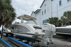 34ft Regal Yacht For Sale