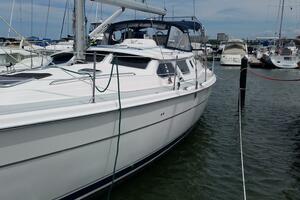 44ft Hunter Yacht For Sale