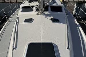 44ft Hunter Yacht For Sale