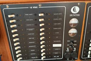 44ft Hunter Yacht For Sale