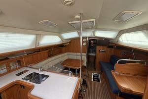 44ft Hunter Yacht For Sale