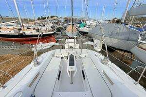 2001 Catalina 380 thumbnail 10