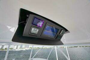 2024 Viking 68 Convertible thumbnail 54