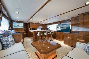 2024 Viking 68 Convertible thumbnail 9