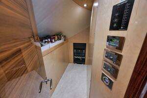 2024 Viking 68 Convertible thumbnail 23