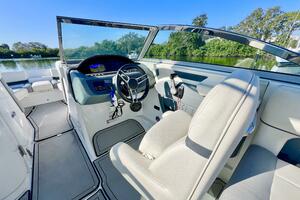 25ft Cobalt Yacht For Sale