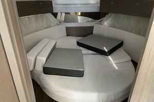 34ft Jeanneau Yacht For Sale