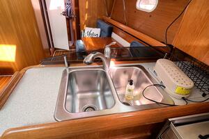 HIDE AWEIGH 35ft Catalina Yacht For Sale