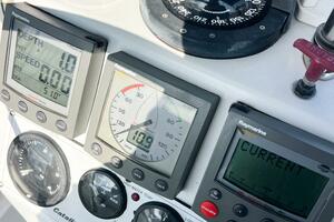 HIDE AWEIGH 35ft Catalina Yacht For Sale