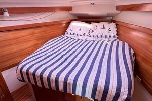 HIDE AWEIGH 35ft Catalina Yacht For Sale