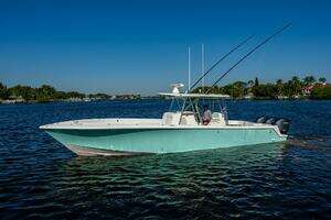 39ft SeaVee Yacht For Sale