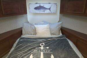 1984 Ocean Yachts thumbnail 20