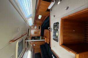 2003 Hunter 353 thumbnail 11