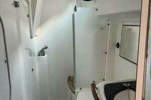 2003 Beneteau 42cc thumbnail 28