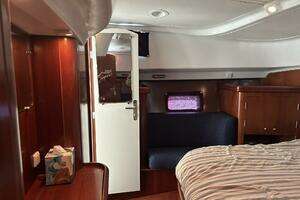 2003 Beneteau 42cc thumbnail 26